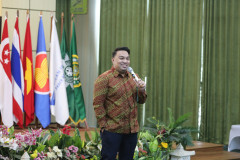 YJ2A3033