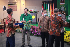Property-Of-ILKOM-FISIP-UMJ-2005