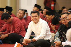 YJ2A0455-Large