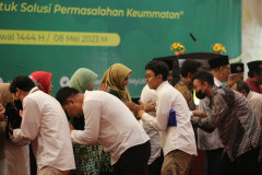 YJ2A0558-Large
