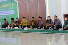 UM_J0409