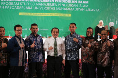YJ2A2396-Large