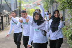 UM_J0946-Large