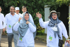 UM_J1007-Large