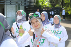UM_J1077-Large