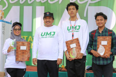 UM_J1252-Large