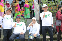 UM_J1293-Large