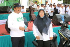 UM_J1521-Large