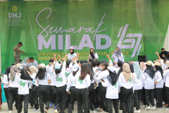 UM_J1656-Large