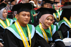 YJ2A1019-Large
