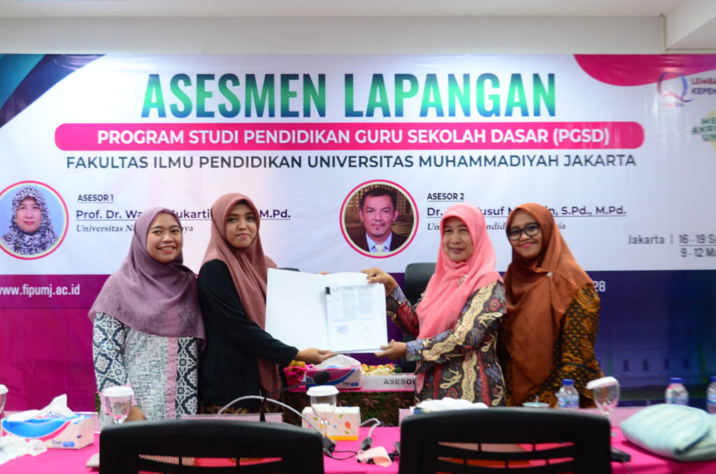 Foto Akreditasi PGSD FIP UMJ
