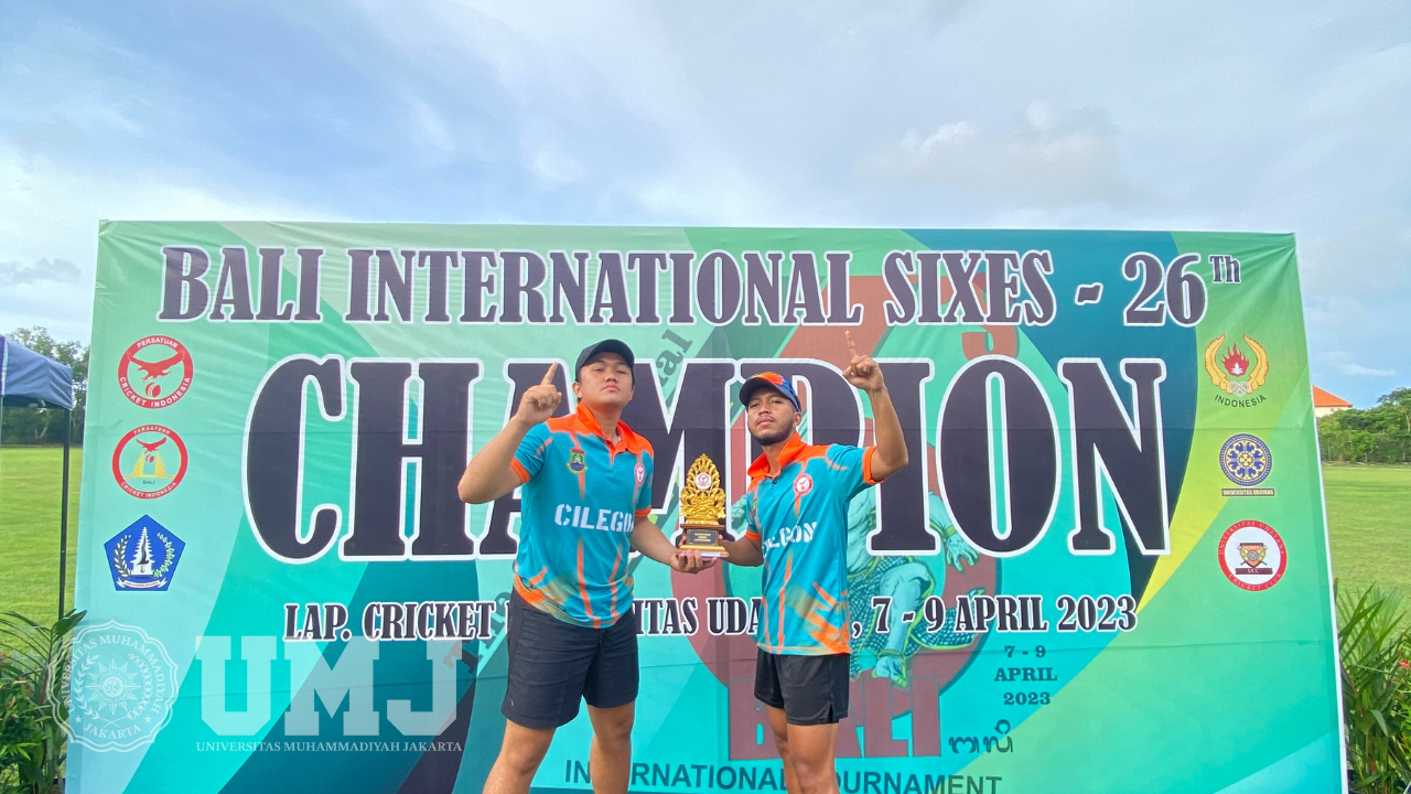 Foto Juara 3 Cricket Internasional