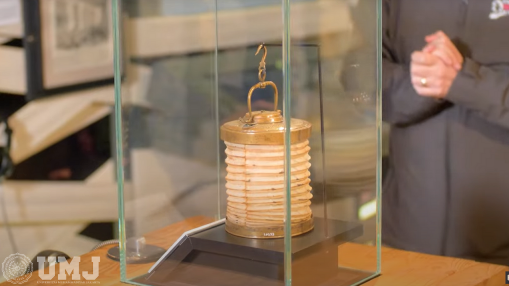 Lampu Florence Nightingale (Wawancara Warek I UMJ Hari Perawat Internasional)