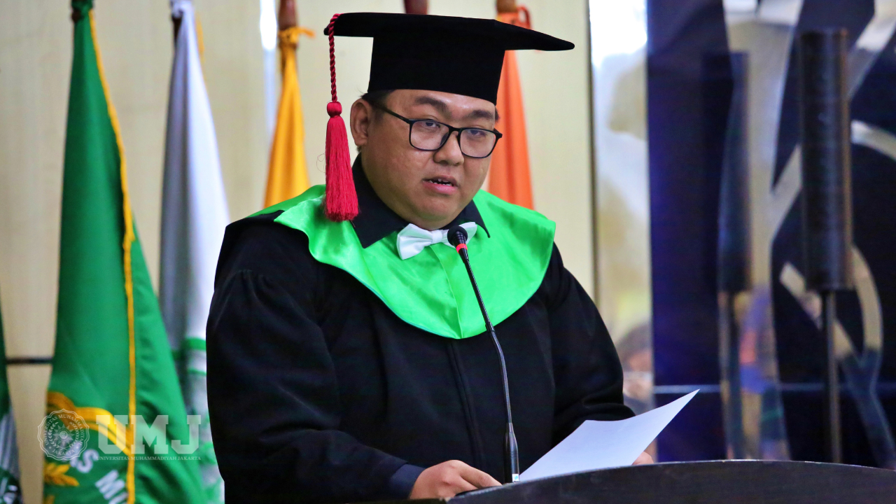 Prof Ibnu sina dalam pengukuhan guru besar umj