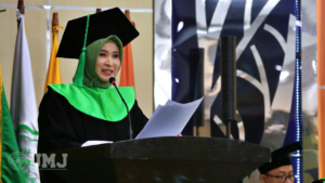 Prof tria astika dalam pengukuhan guru besar umj
