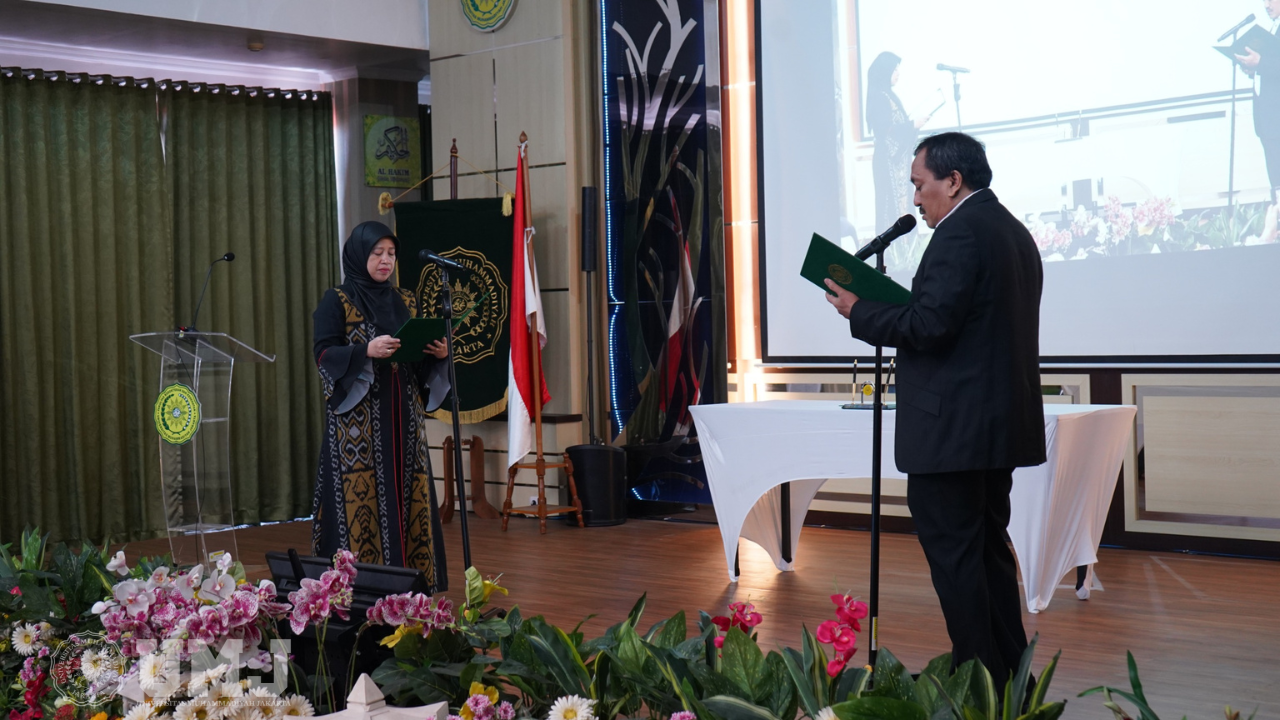 Rektor Lantik Dekan FKK UMJ Periode 2023-2027