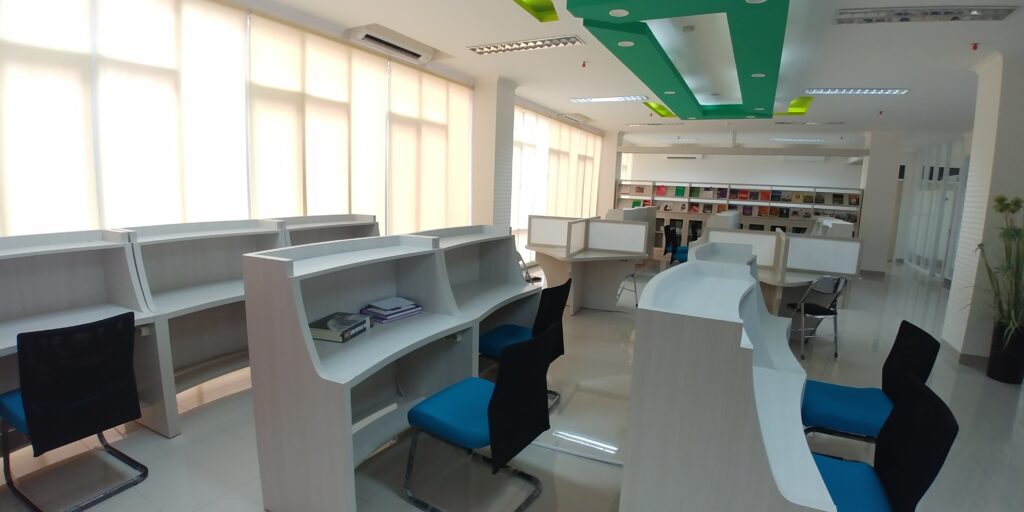Ruang Baca Indoor
