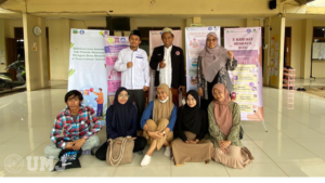Tingkatkan Literasi, Mahasiswa PBSI UMJ Berikan Media Edukasi ke Sekolah